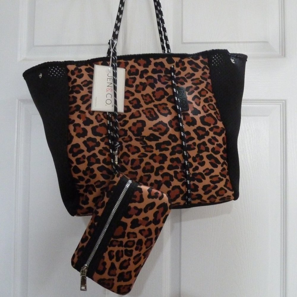 NWT Jen & Co. Meribella Multifunctional Neoprene Tote Leopard